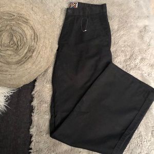 Quicksilver black boys pants. NWOT 26/12
